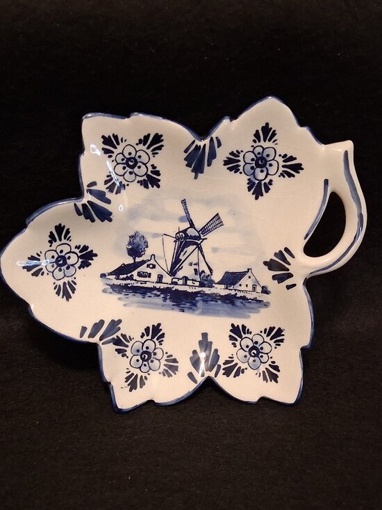 Delft Blue Other - Vintage 1970s-80s Delft Blue Handworked Leaf Dish | Dutch Windmill Trinket Tray